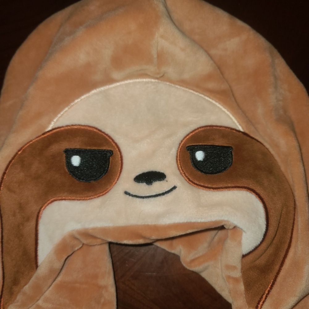 Squishmallows Sloth Hooded Blanket - Brown and Cream